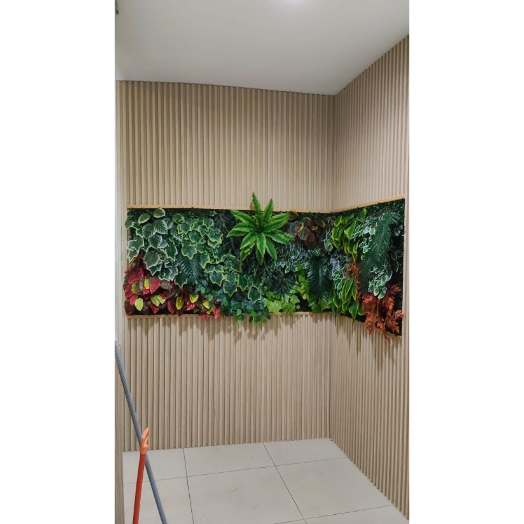 Vertikal Garden Sintesis - Taman Vertikal Daun Plastik