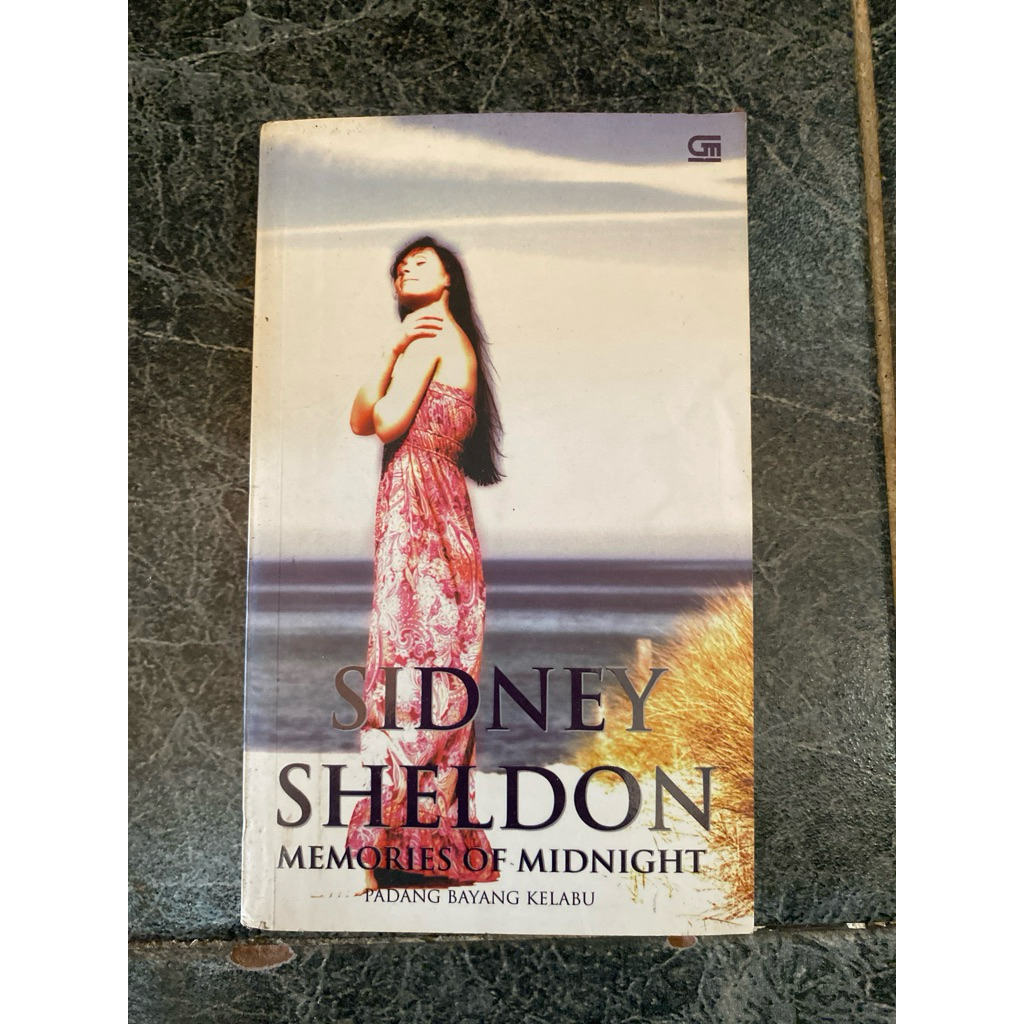 NOVEL MEMORIESOF MIDNIGHT SIDNEY SHELDON PADANG BAYANG KELABU
