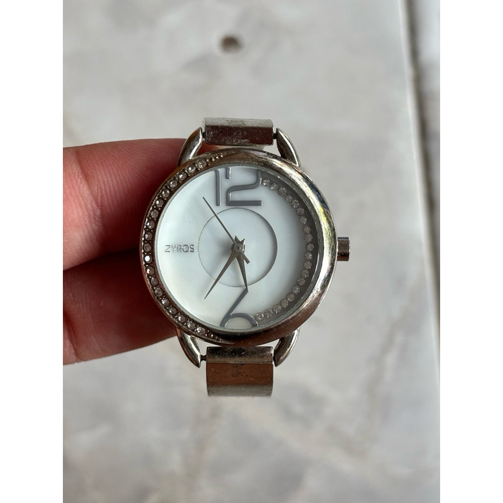 JAM TANGAN ZYROS