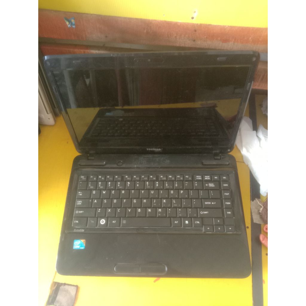 case casing kesing Toshiba L740 L640