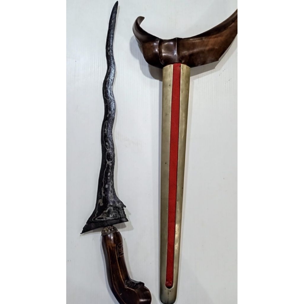 Keris Sepuh Carubuk Luk 7 Sunan Kalijaga Era / Tangguh Pajajaran - Keris Majapahit
