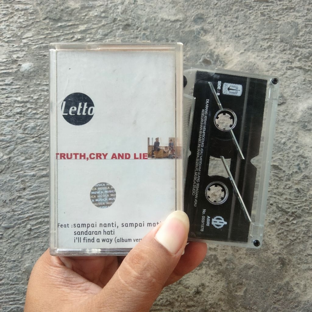 Kaset Pita Letto - Truth, Cry And Life