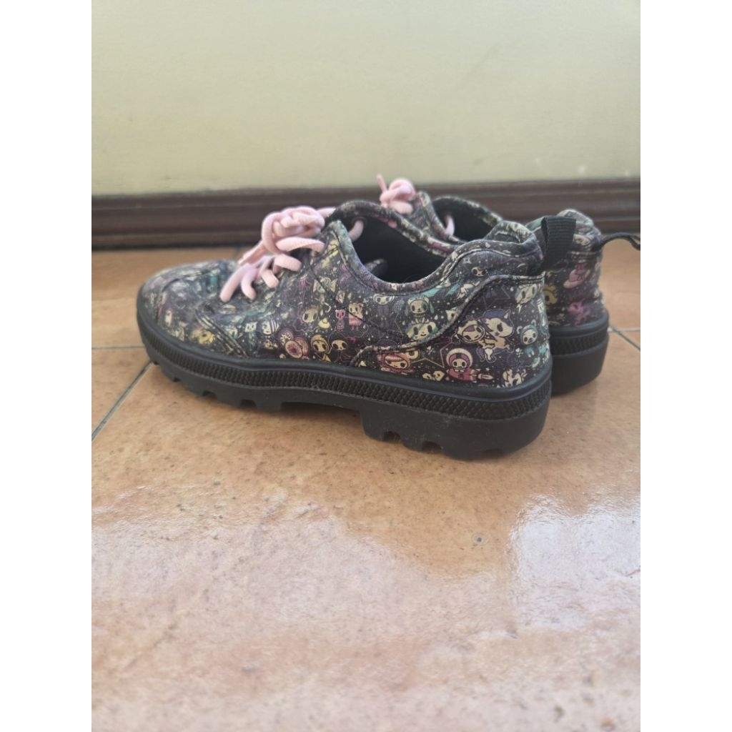 Sepatu Preloved Anak Skechers Tokidoki Hitam Tali Pink
