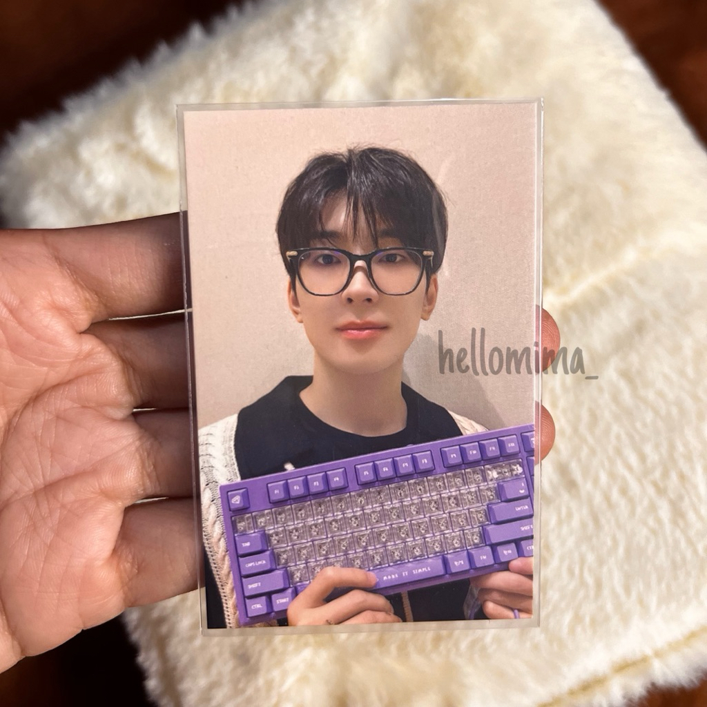 ARTIST MADE COLLECTION BY SEVENTEEN WONWOO KEYBOARD PHOTOCRD
