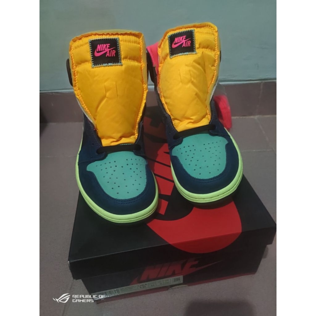 NIKE AJ1 BIO HACK