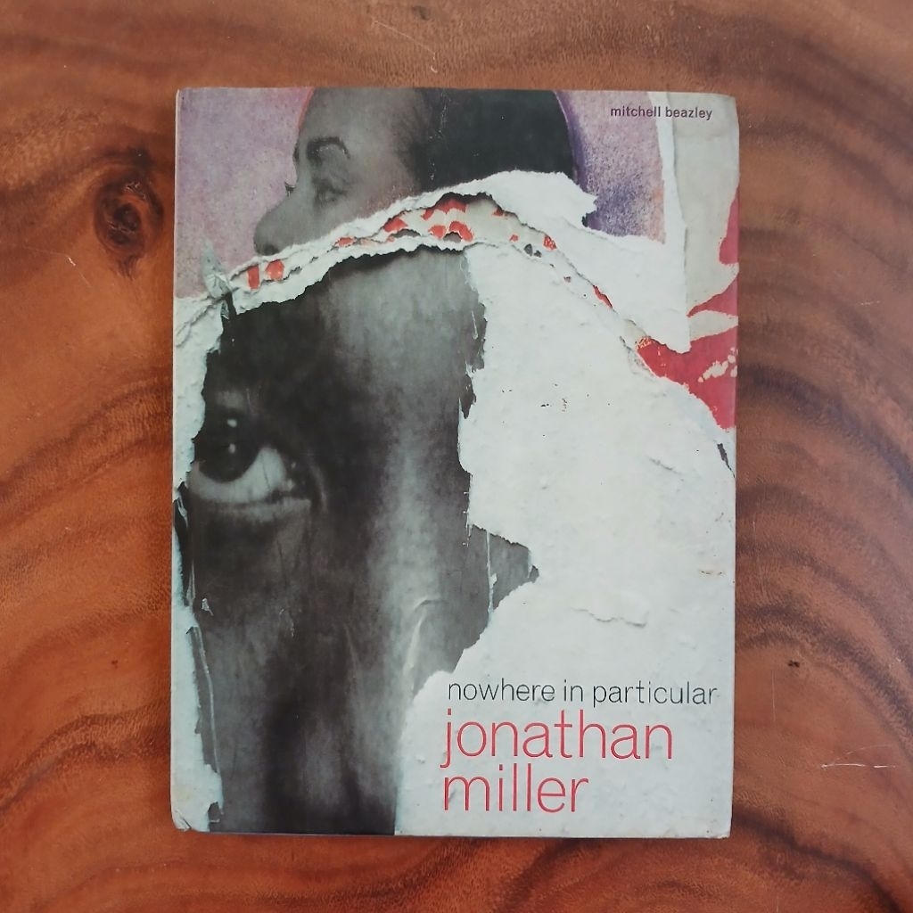 Buku Nowhere in Particular - Jonathan Miller