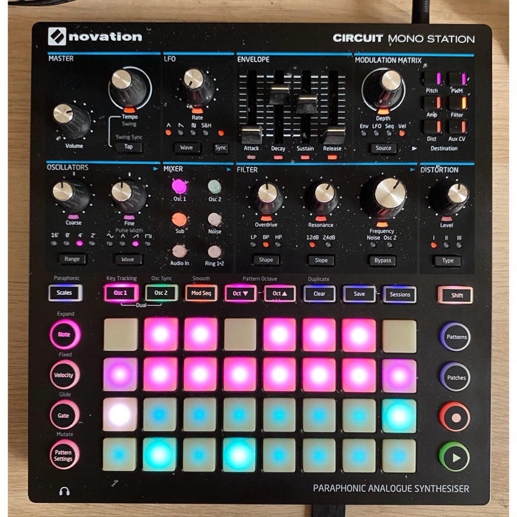 Novation Circuit Mono Station