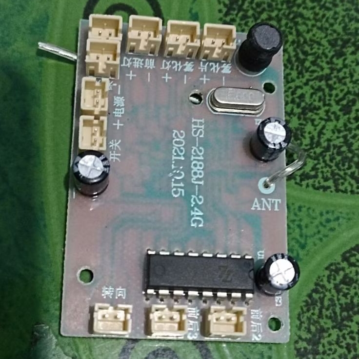 Modul Receiver RC Rock Crawler 4wd 2.4Ghz 2 Kecepatan 7.4v PCB Remote Control RX 7 Channel Kode HS-2