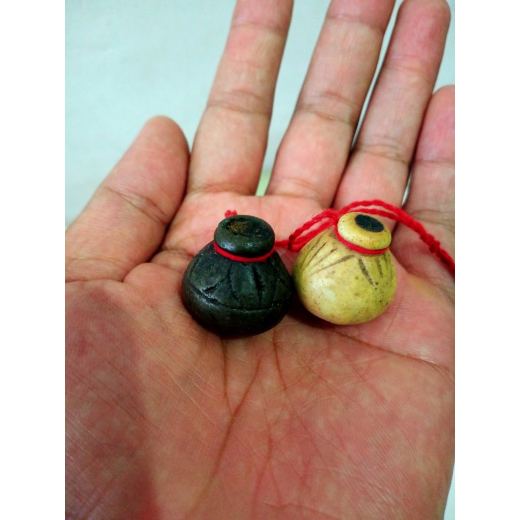 guci mini sepasang antik