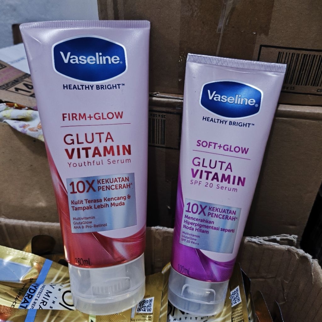 VASELINE FIRM +GLOW GLUTA VITAMIN SPF 20 180ML BODY LOTION