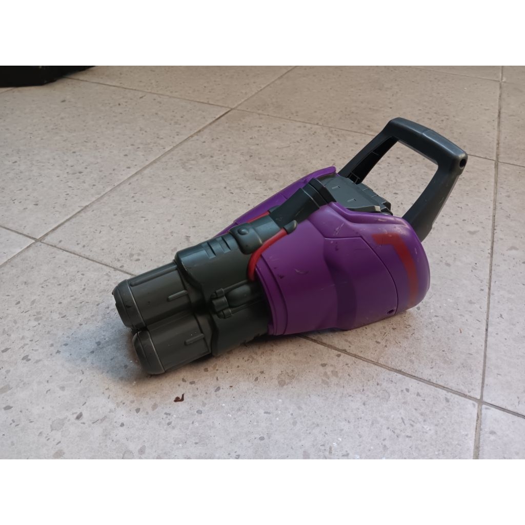 mainan senjata zurg tanpa peluru