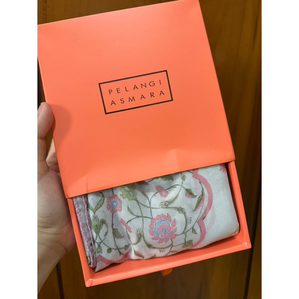 PRELOVED PELANGI ASMARA SIVAS PASHMINA