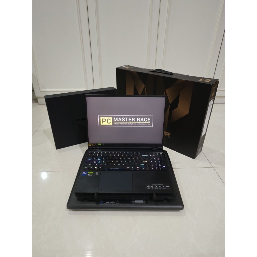 Laptop Gaming Acer Predator Helios 16 RTX 4080 i9-14900HX 240hz