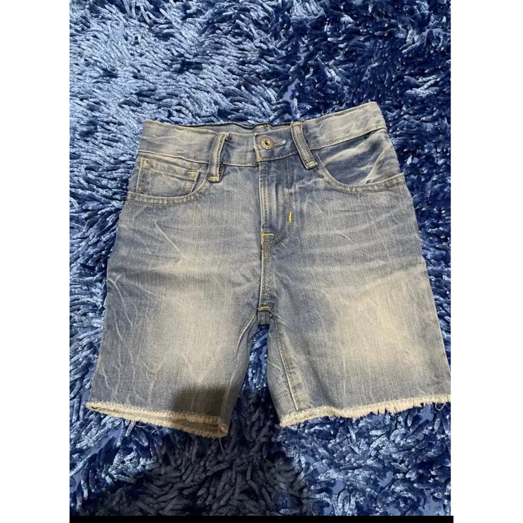 kutung ziper tebal gap /kaos kerah abu baby gap tag 110/jeans pendek baby gap tag 2 dan 3 tahun LIKE