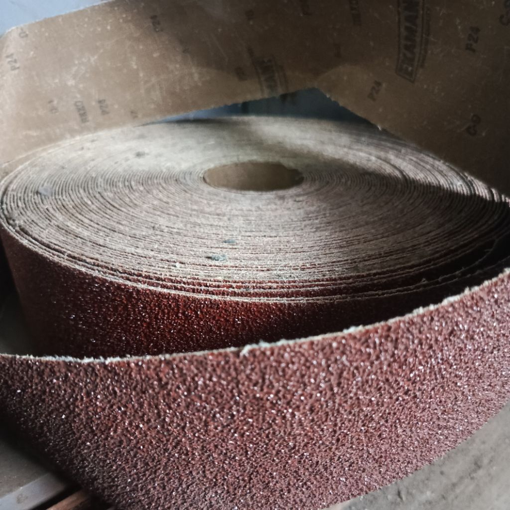 1 roll (50m) p 24 amplas kasar ekamant lebar 4 inch