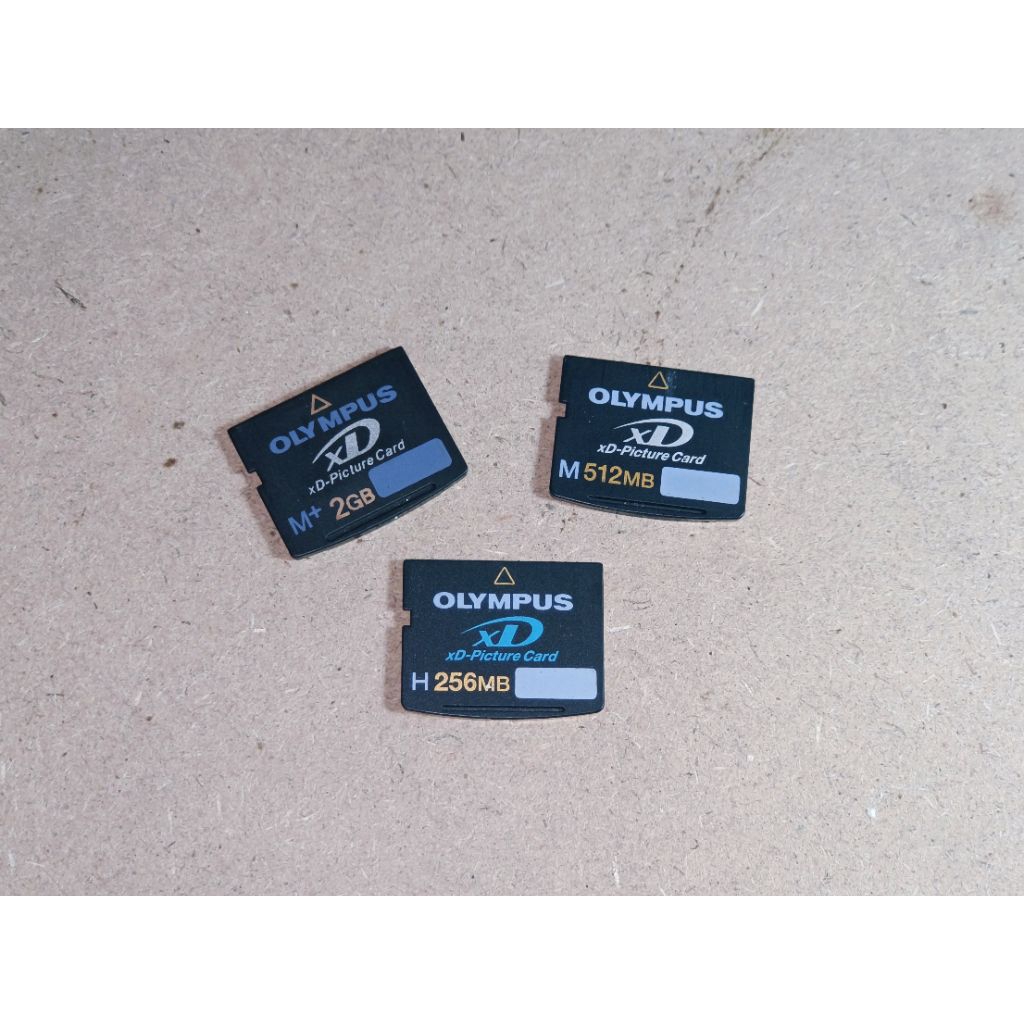 XD card olympus dan Fujifilm