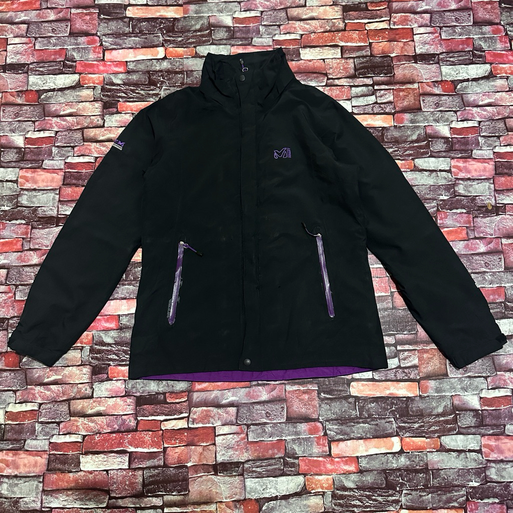 Jaket outdoor Goretex wanita Millet ( Size S || lebar dada 47 CM Panjang 61 CM )