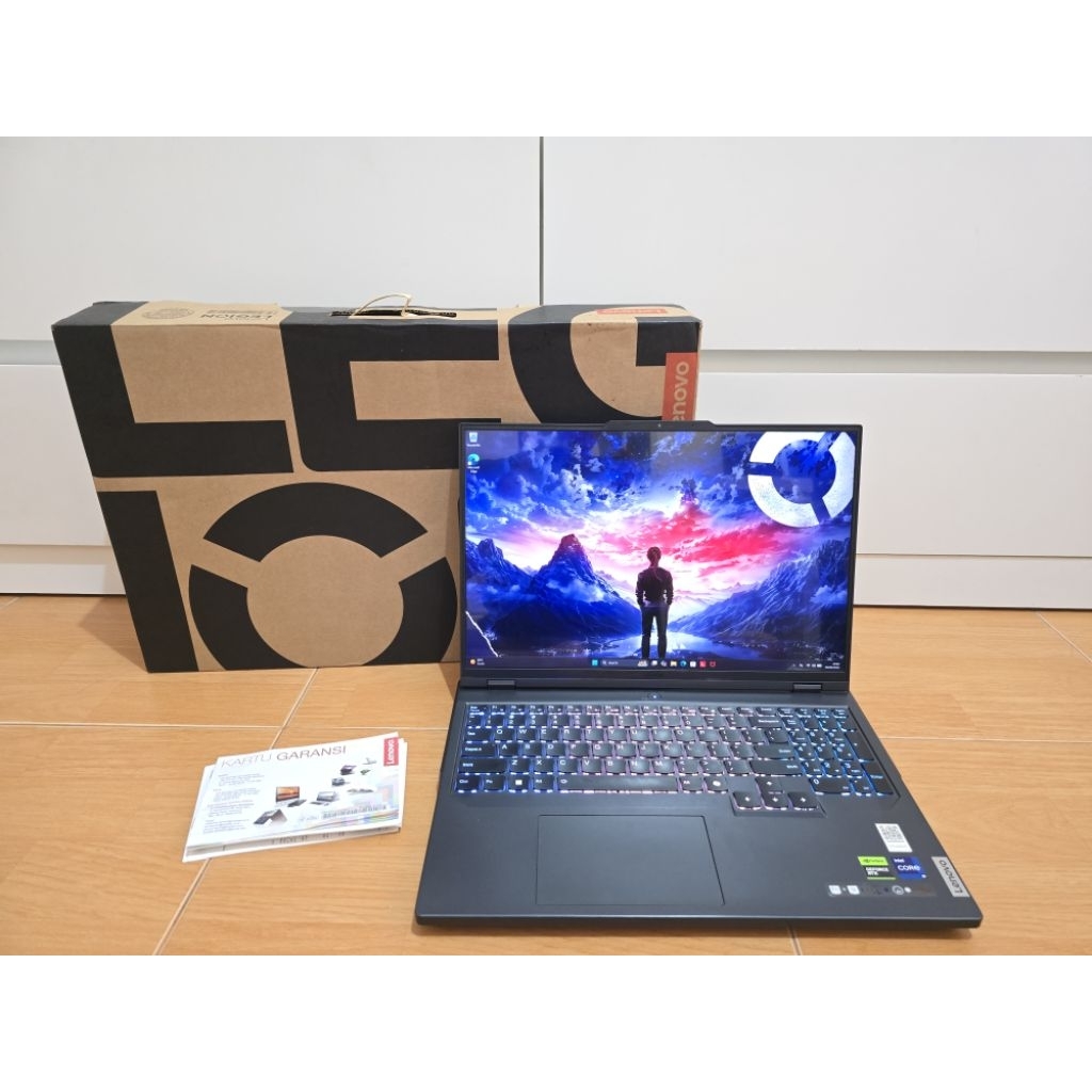Lenovo Legion Pro 5 240Hz i9 14900HX RTX 4070 Garansi Resmi ADP panjang