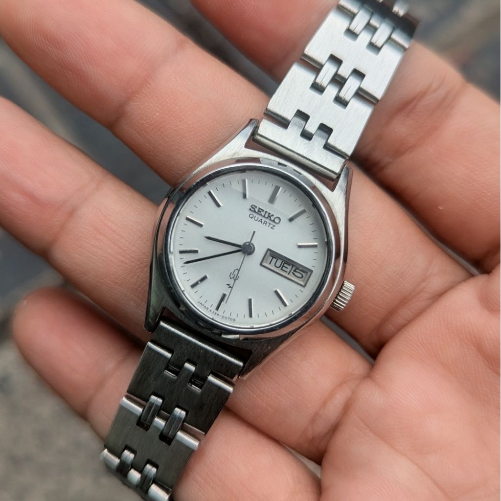 Jam Tangan Wanita SEIKO JDM - Watches