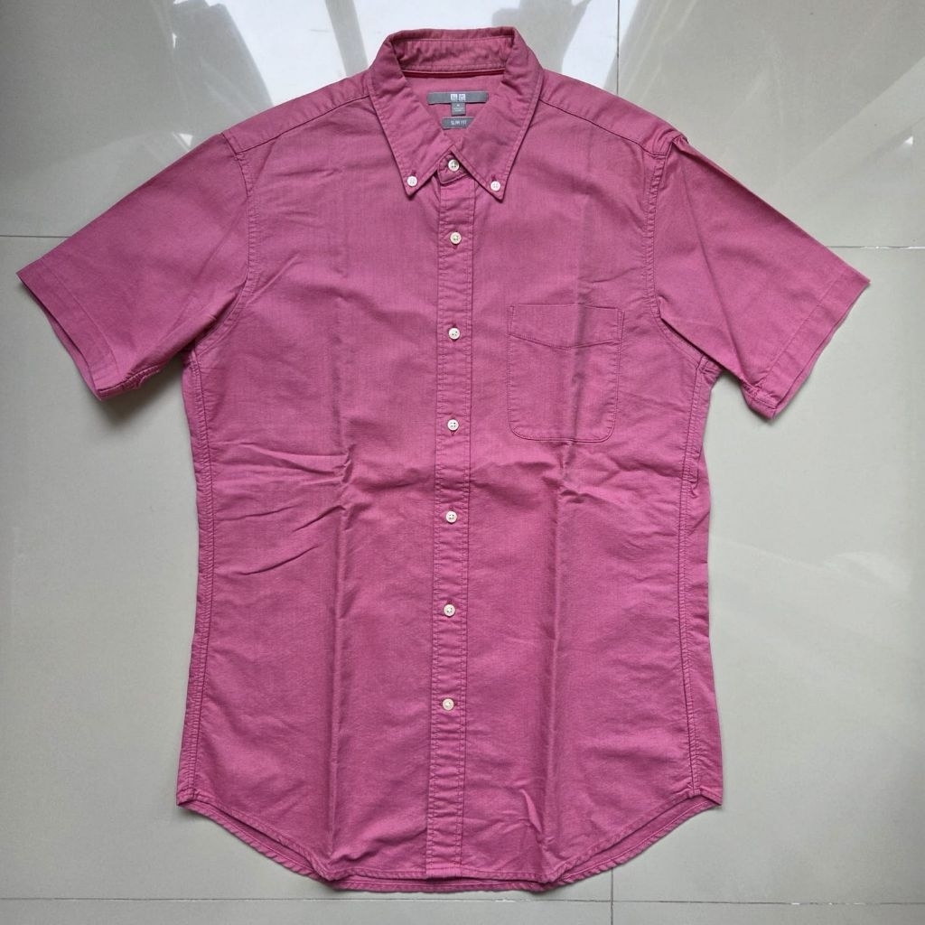 Uniqlo Men's oxford slim fit short sleeve shirt