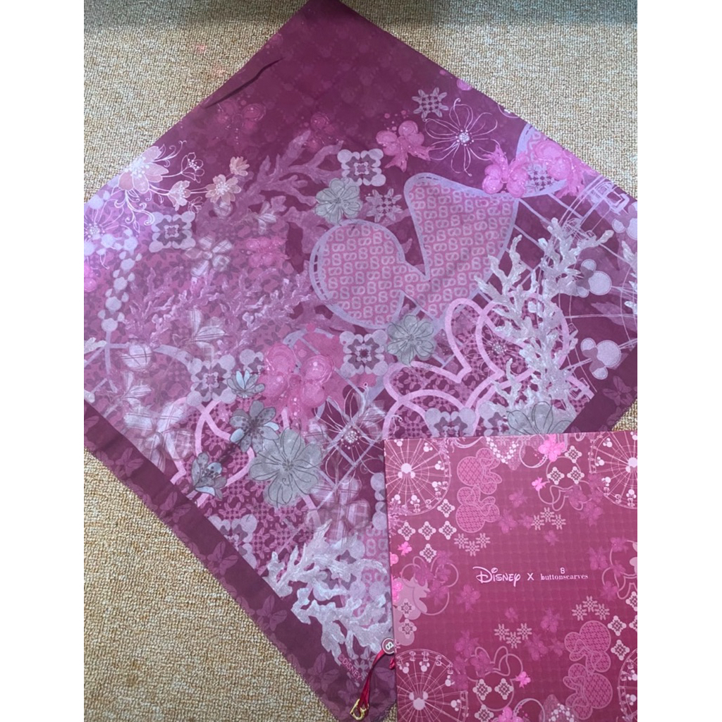 TDP bow buttonscarves