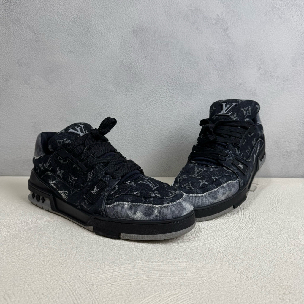LOUIS VUITTON TRAINER SNEAKERS BLACK MONOGRAM DENIM