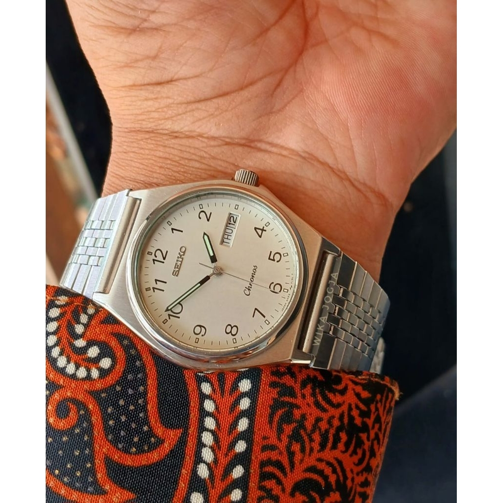 Seiko Quartz Chronos JDM
Circa 1980