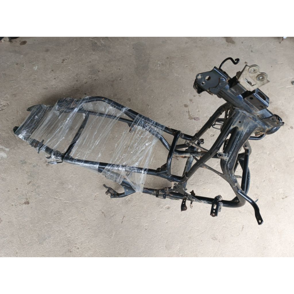 Rangka sasis frame PCX 150 K97 2018-2020 original copotan