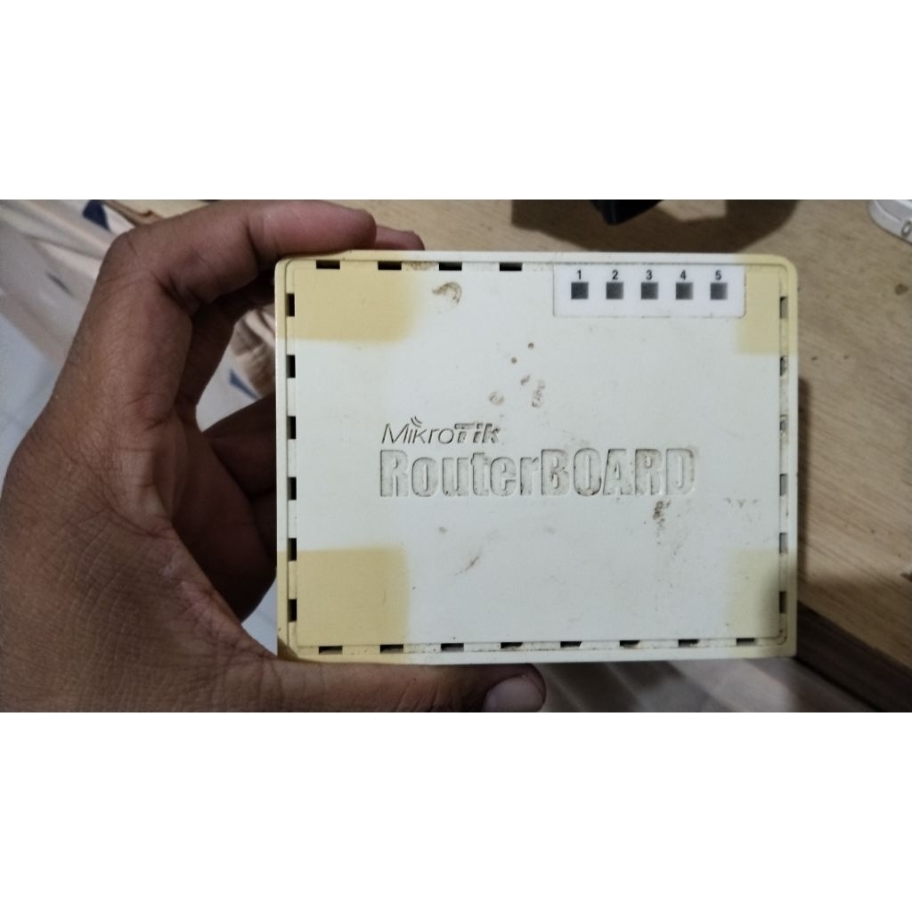 mikrotik rb 750 gl