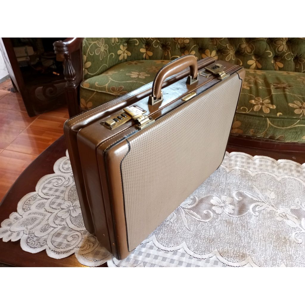 Koper  Kulit Jadul Antik Merk SAMHOUSE Vintage lawas Dekorasi Lawas Tua Kuno Retro