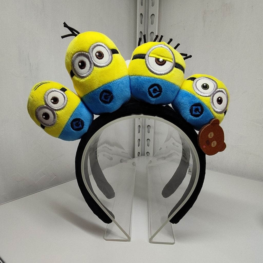 Bando Minion USJ. Harga asli 240K. Bando Minion ORI.