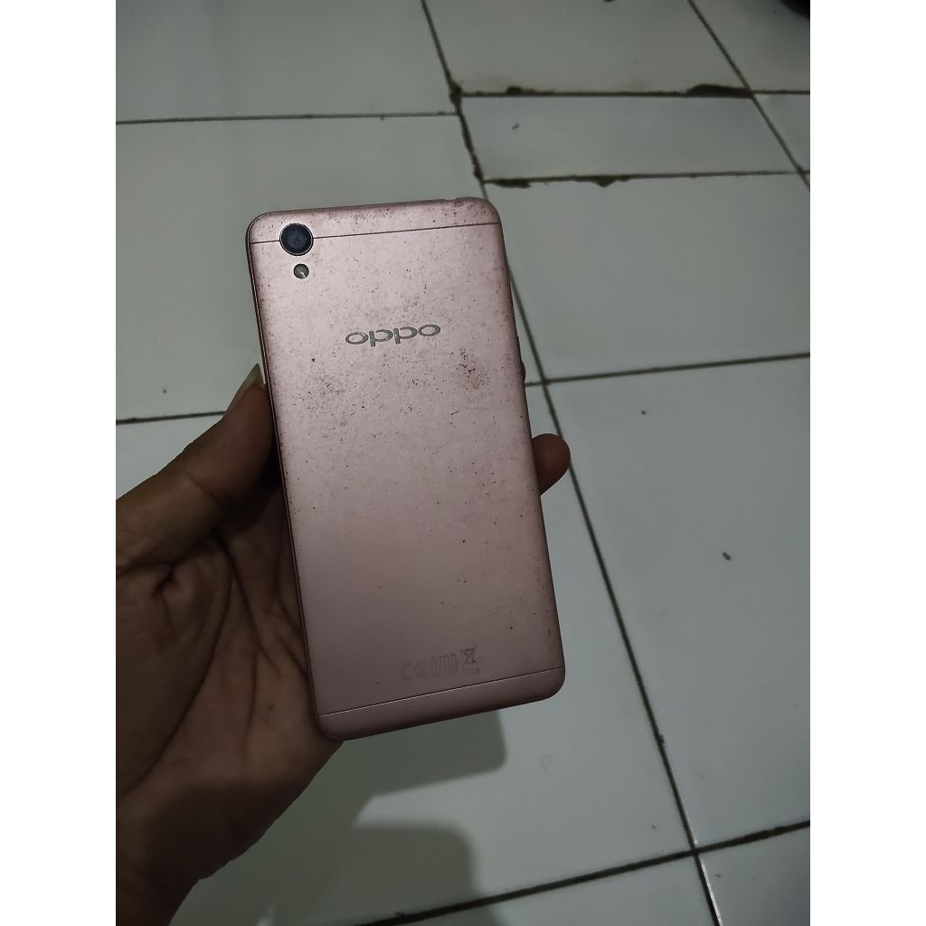 Iphone xr matot Samsung A6+ Oppo A37 botlop