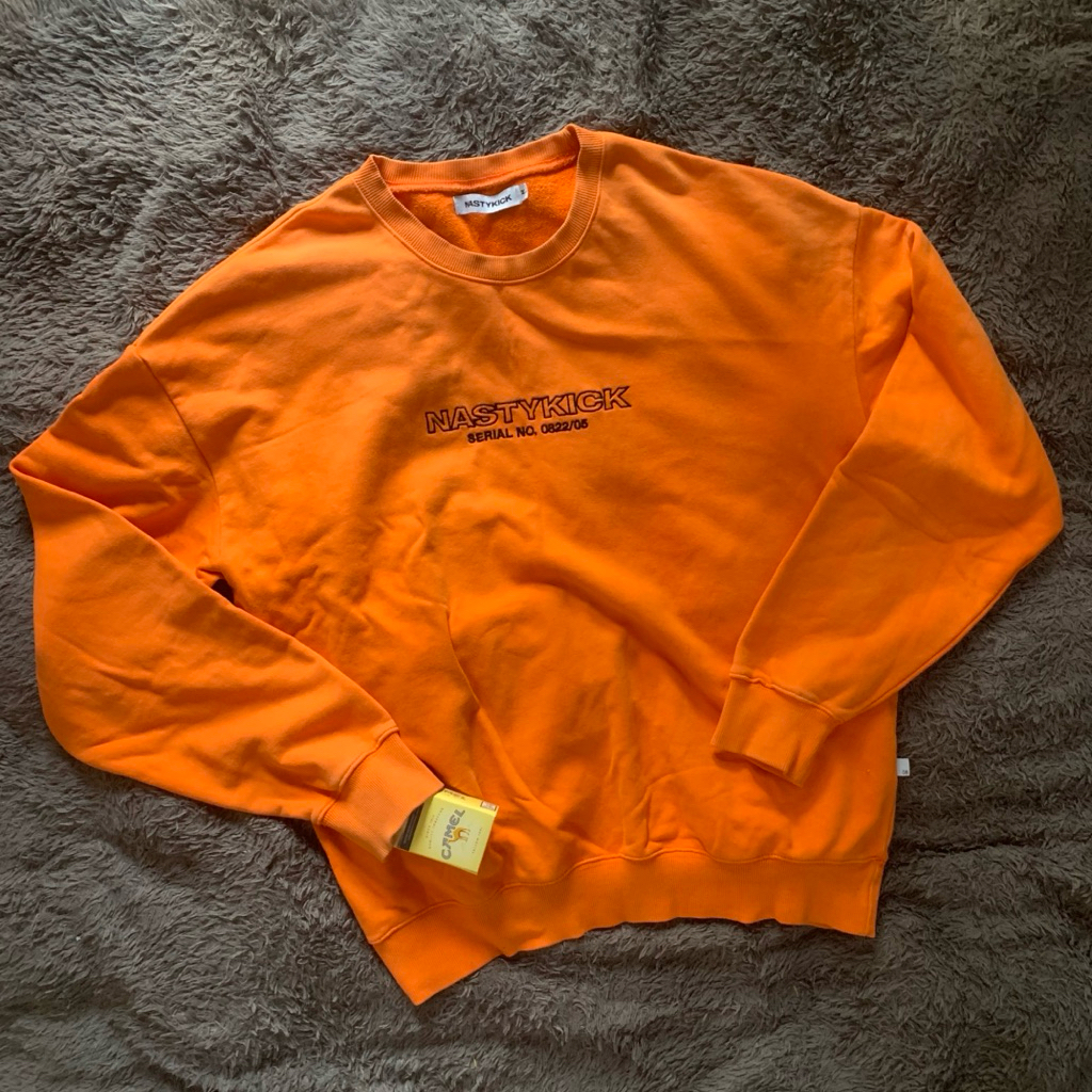 Crewneck Nasty Kick Essentials