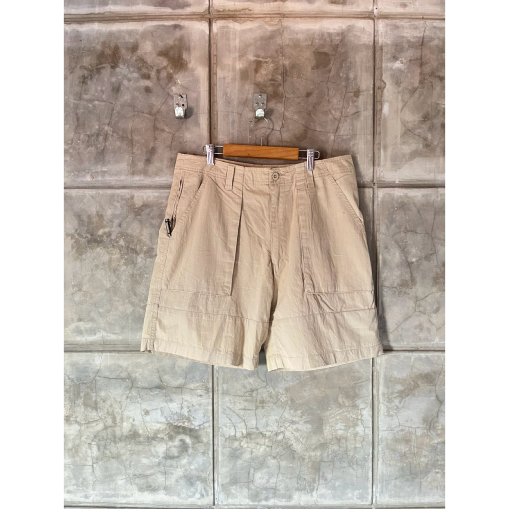 GAP KHAKIS short pants SECOND