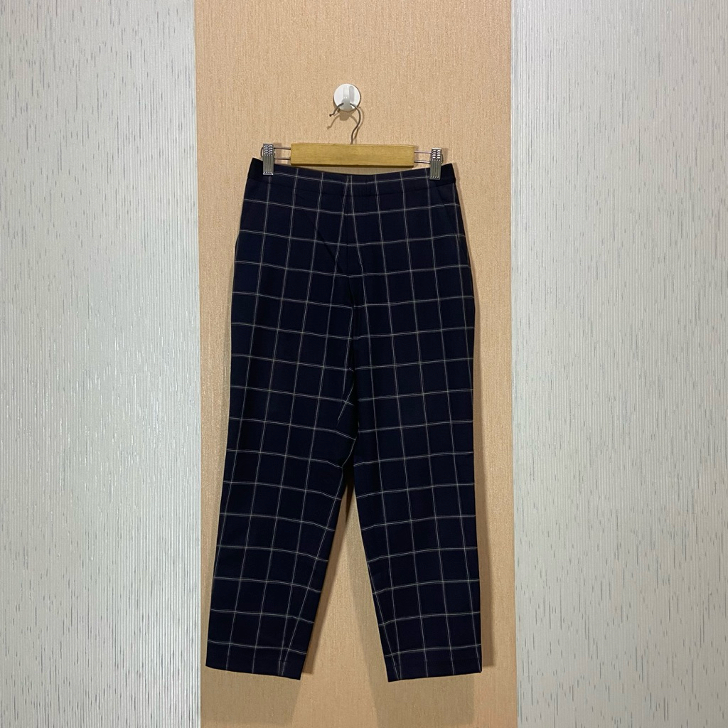 UNIQLO Tartan Ankle Pants Wanita / Celana Uniqlo Wanita / Size S