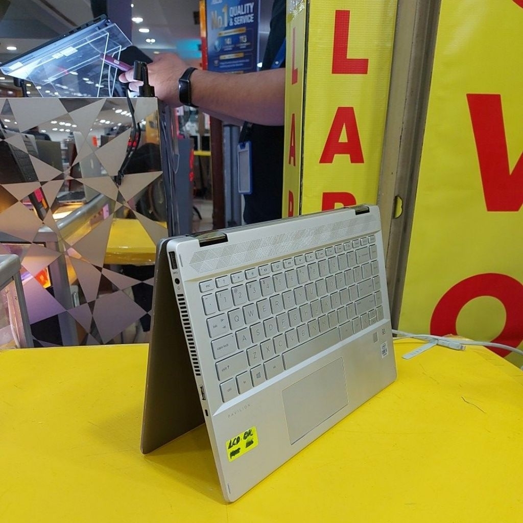 Laptop Hp pavilion x360 14-dh1053TX core i5 gen 10 LCD BAGUS mati total tanpa ram, tanpa ssd jual ca