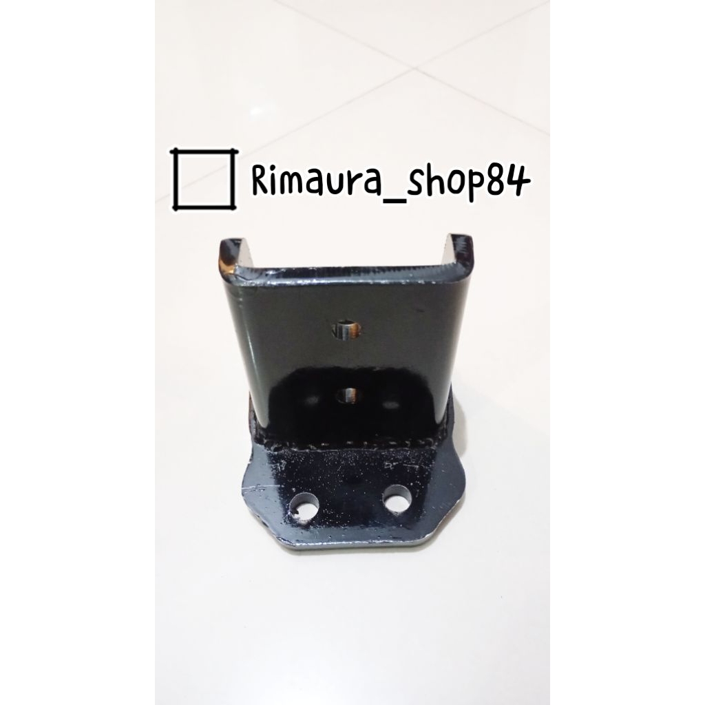 HANGER PER EXTRA CANTER FE 74 75 HELPER SPRING BRACKET CANTER PS125, PS135 Kanan ( RH )& Kiri ( LH )