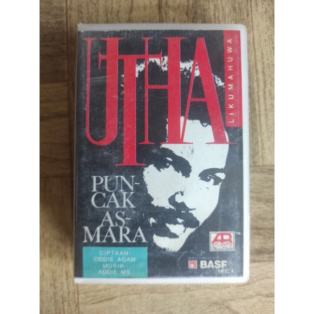 kaset pita UTHA LIKUMAHUWA "puncak asmara"