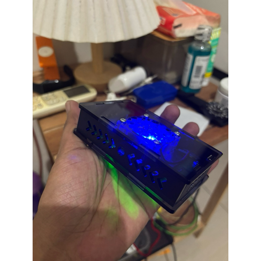 AKRILIK MODEM HUAWEI E5673