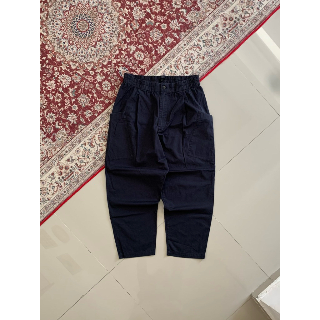 COS Pleated Big Pocket Twill Pants