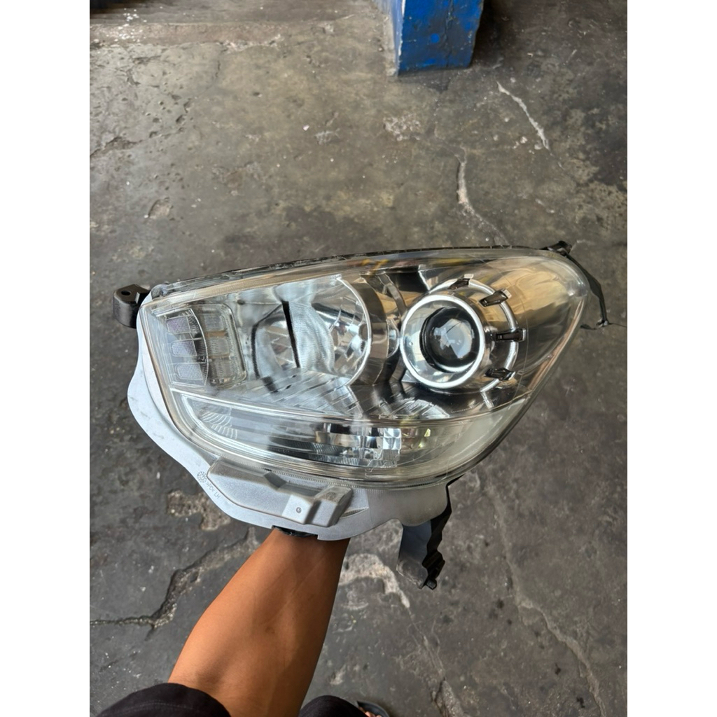 Headlamp lampu depan daihatsu sirion 2012-2014 kiri original