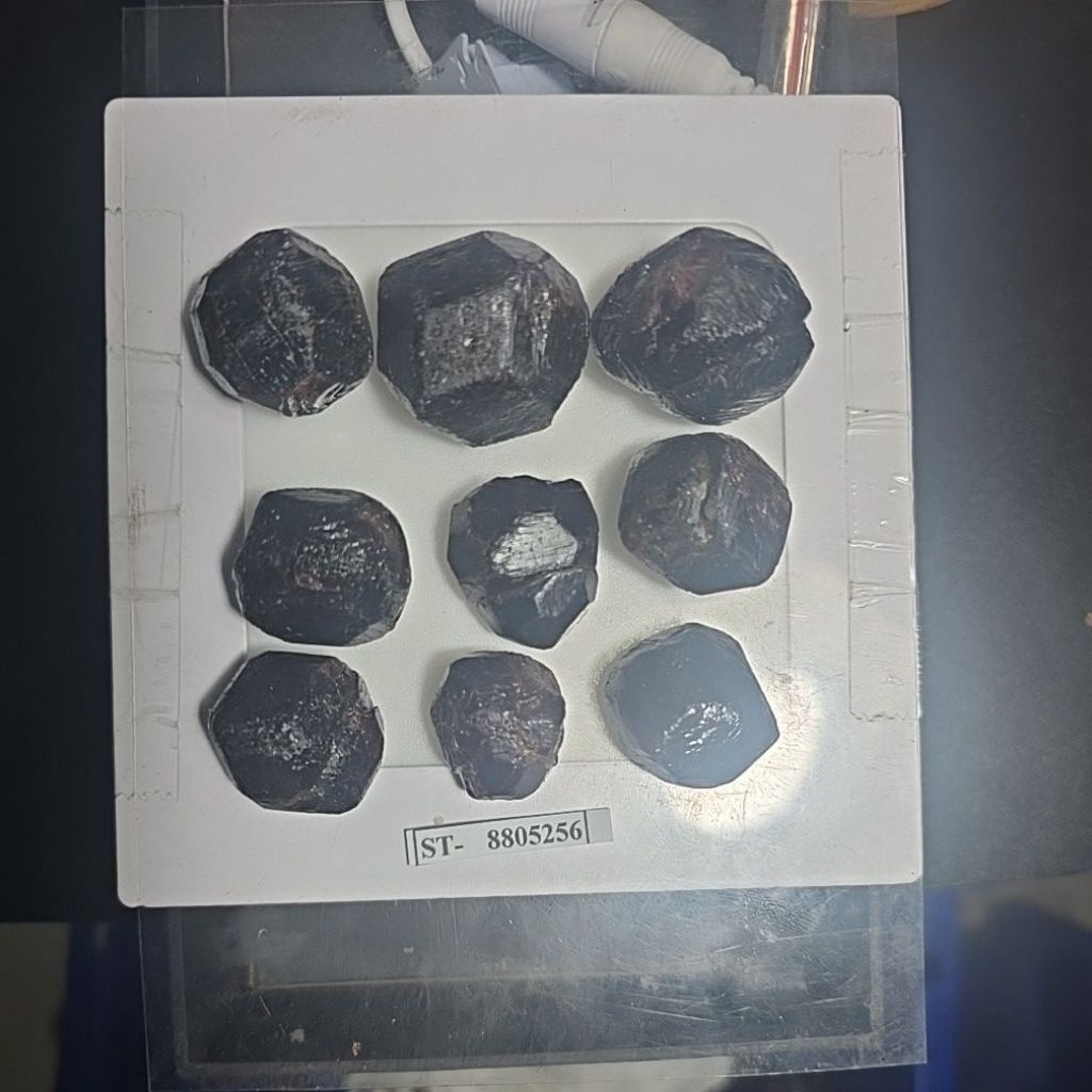 RED GARNET ROUGH BATU ASLI PAKET
