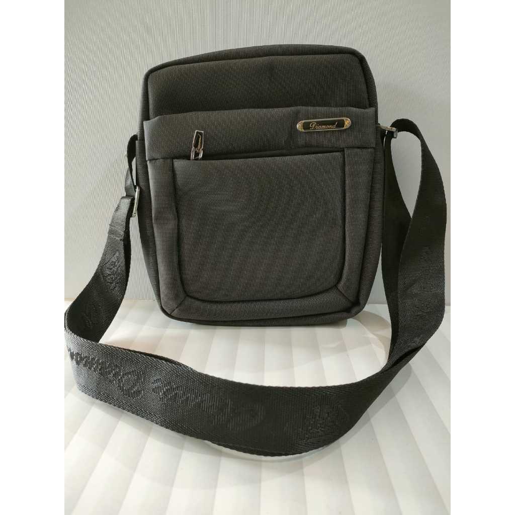 PRELOVED -  Sling Bag  - Tas Selempang Pria / Wanita  - Bekas