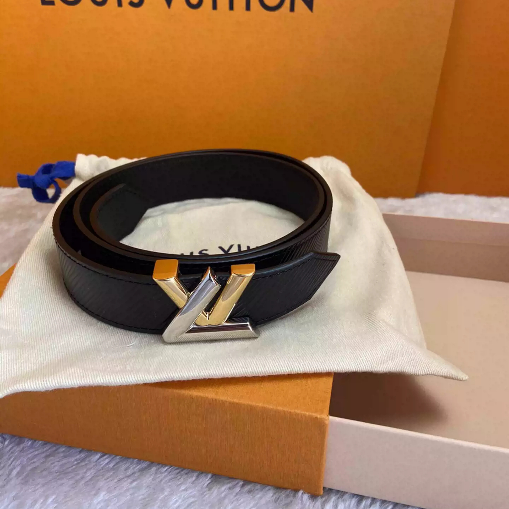 Sabuk wanita Louis Vuitton LV Twist M9360U preloved dari Prancis dengan desain elegan berbahan kulit