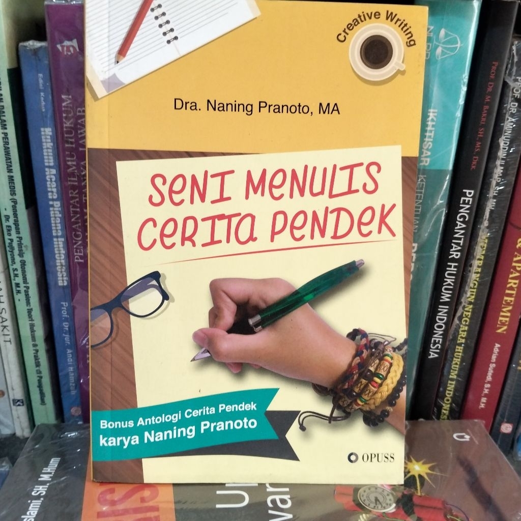 seni menulis cerita pendek