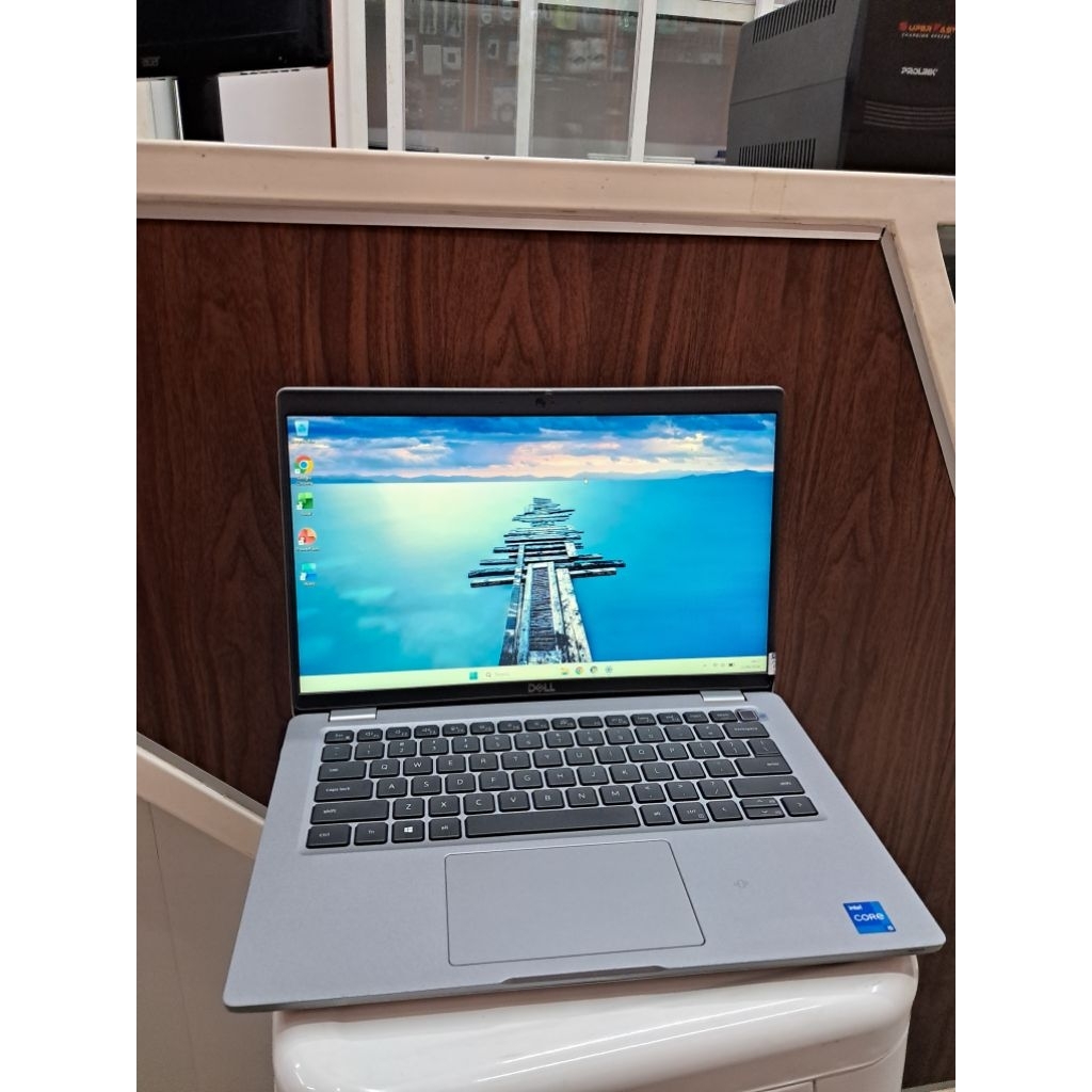 Dell latitude Core i5 Gen 11