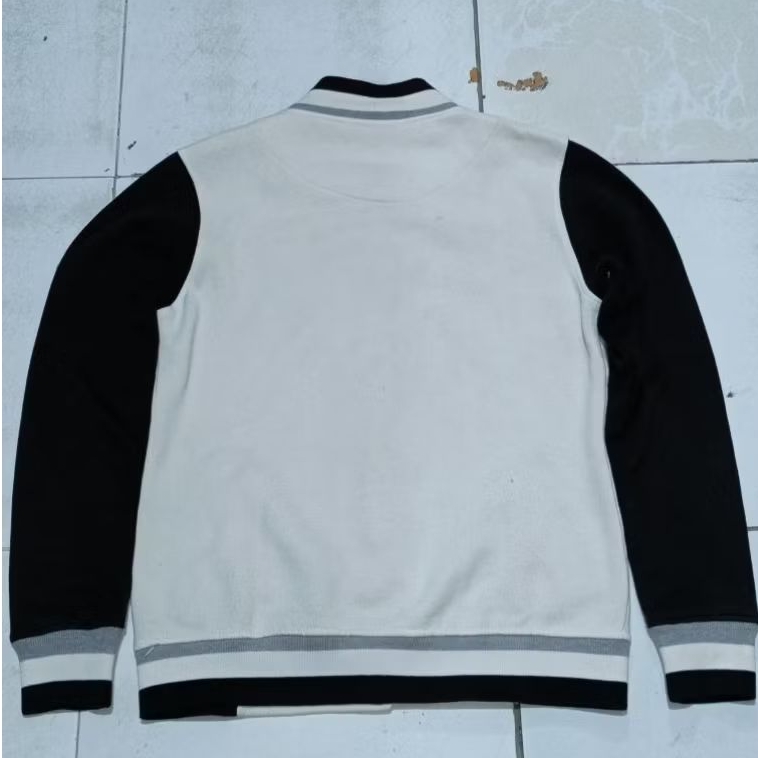 versity jacket