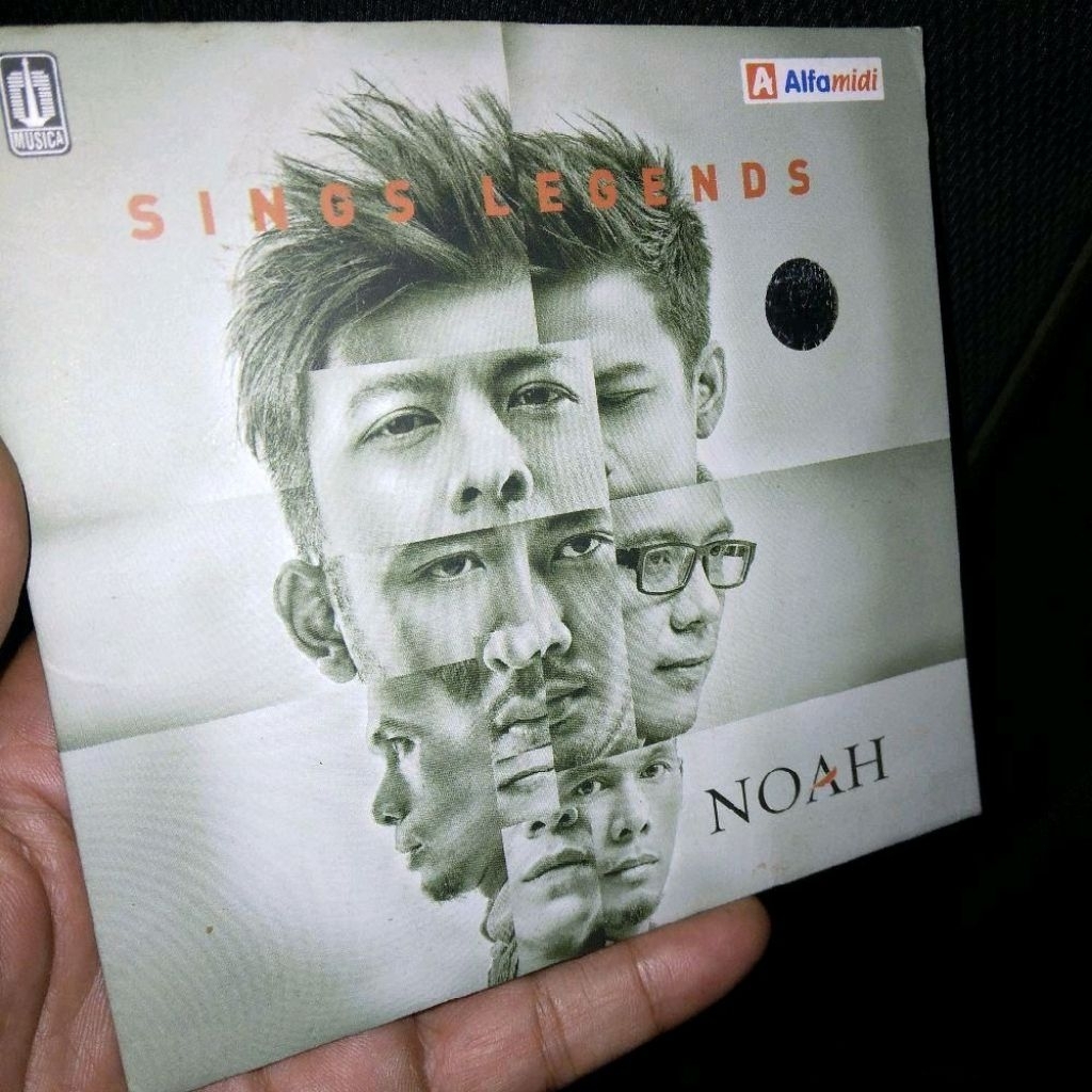 Cd Noah Sings Legends Second bagus