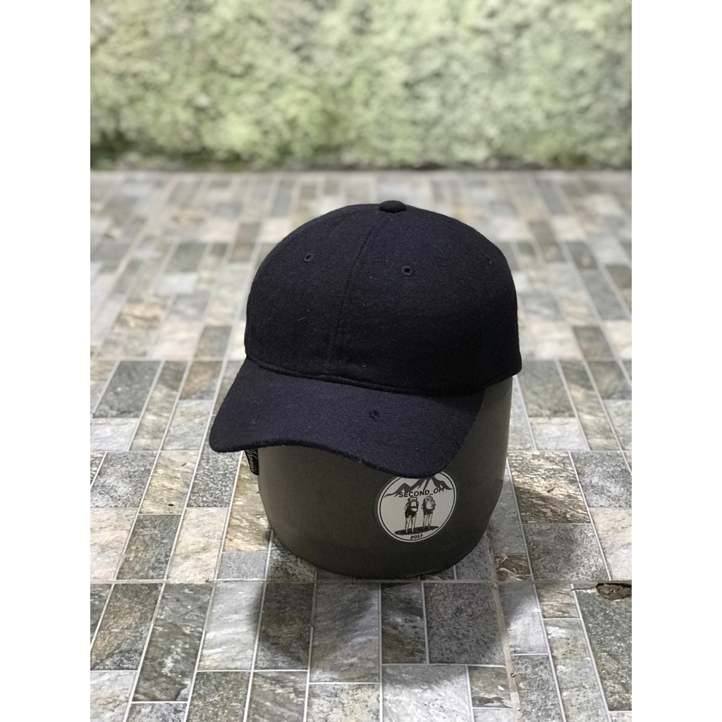 Topi Casual Uniqlo