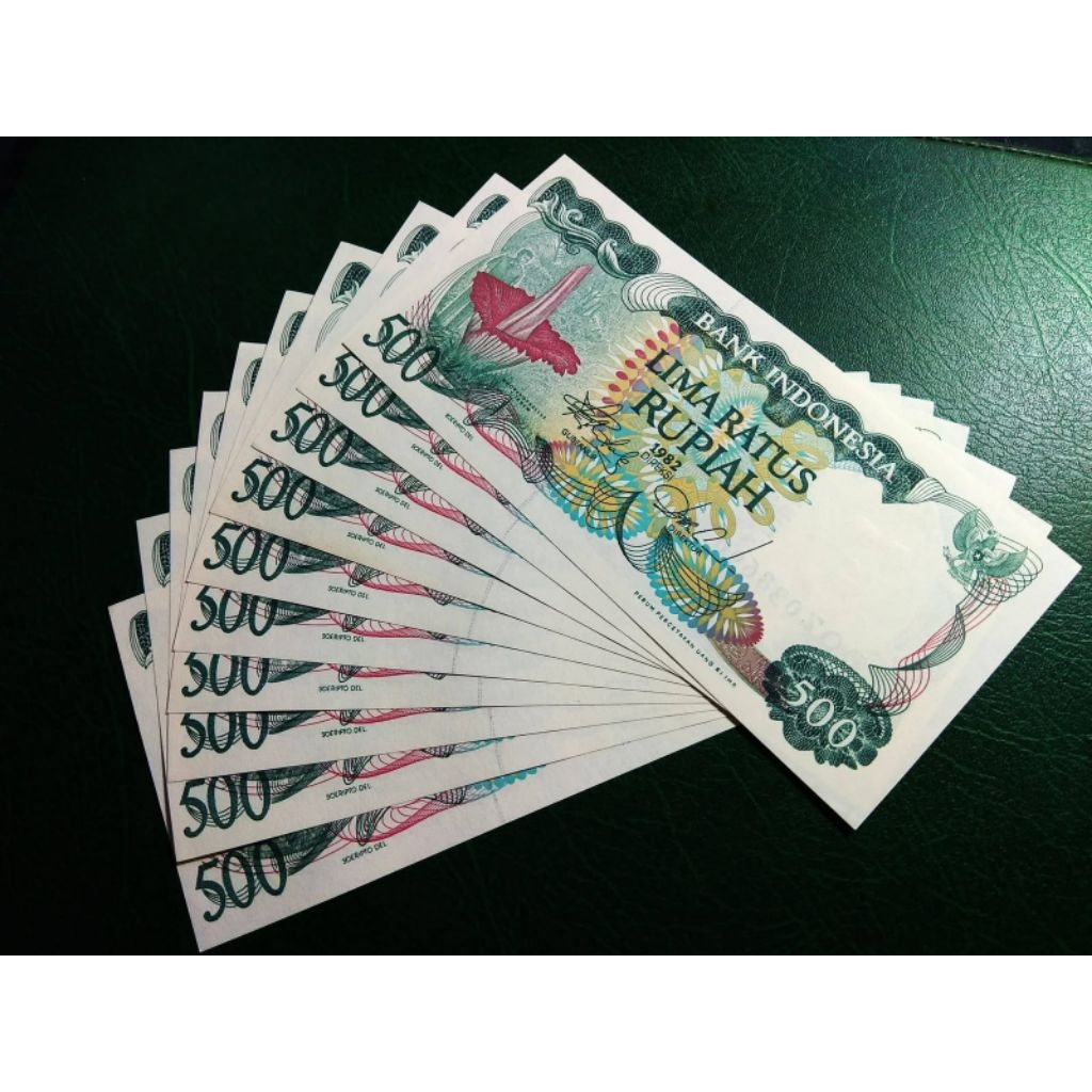 Uang Kuno 500 Bunga Bangkai 1982 Gress